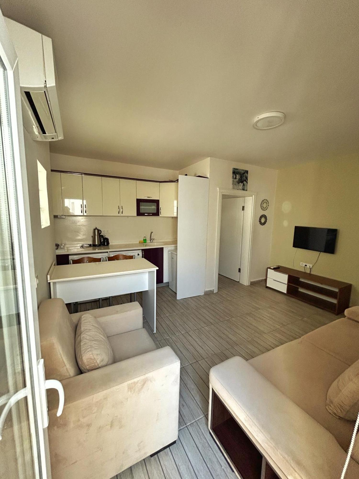 Loca Centre Suites 博德鲁姆 外观 照片