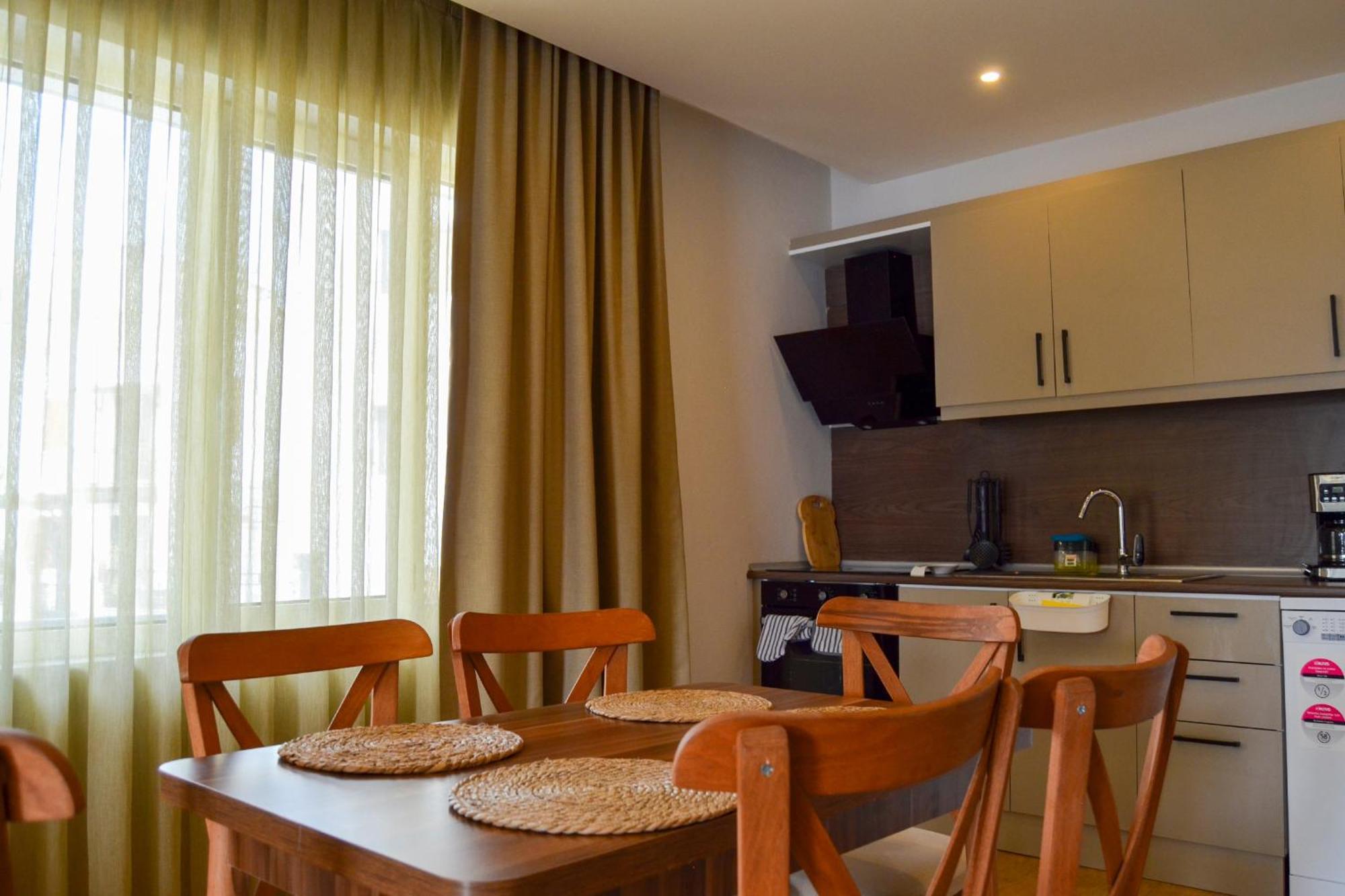 Loca Centre Suites 博德鲁姆 外观 照片
