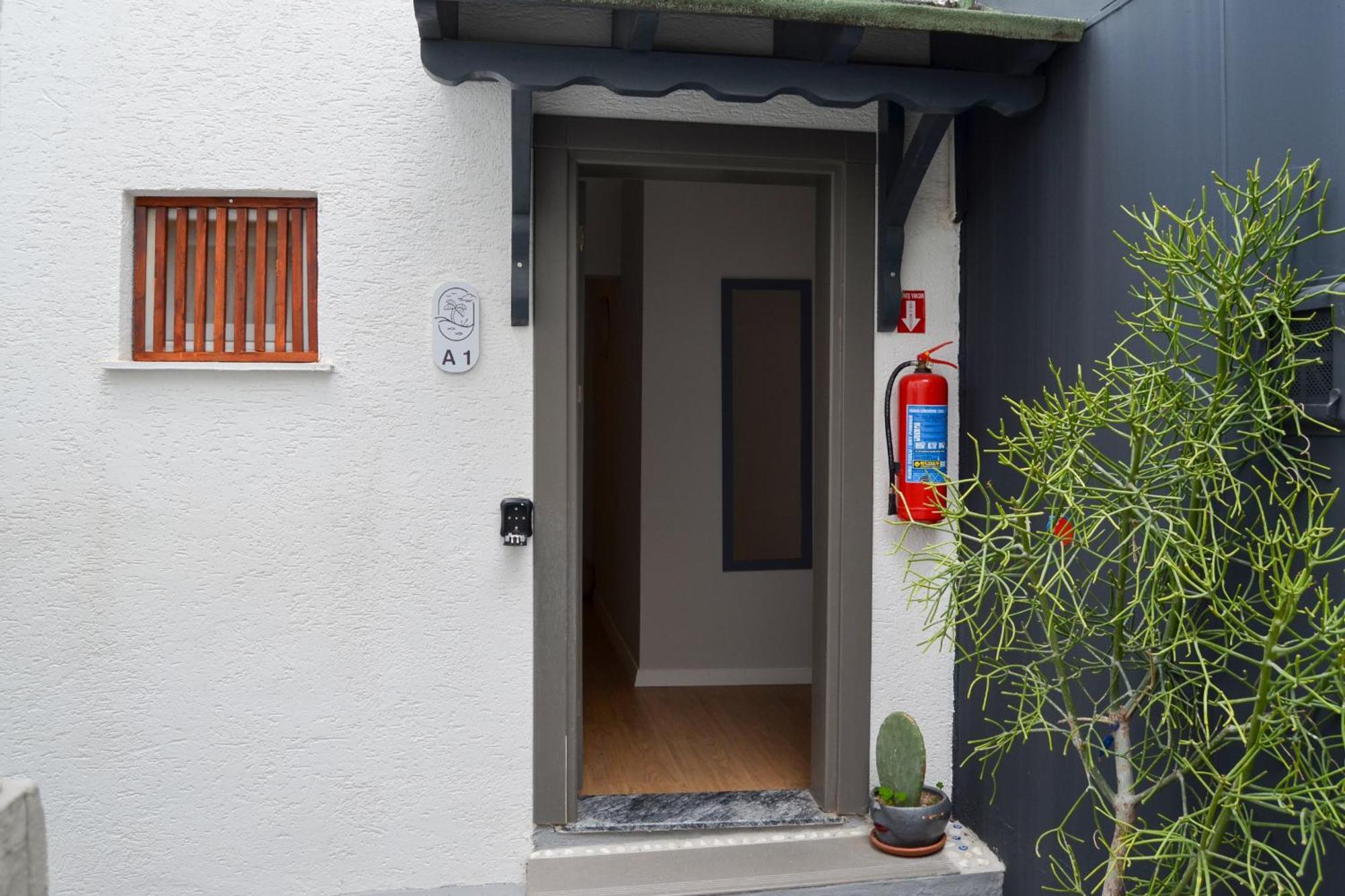 Loca Centre Suites 博德鲁姆 外观 照片
