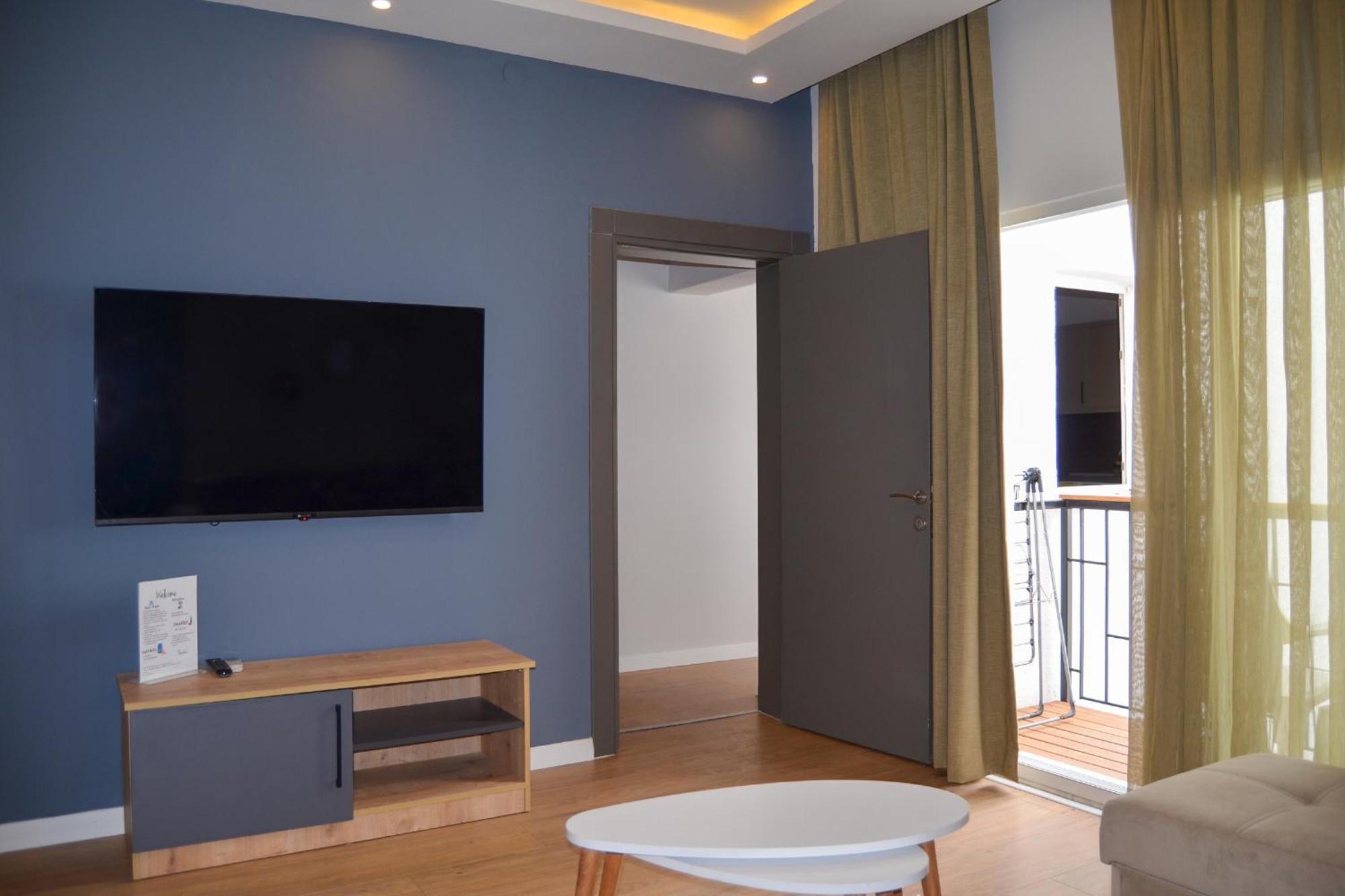 Loca Centre Suites 博德鲁姆 外观 照片