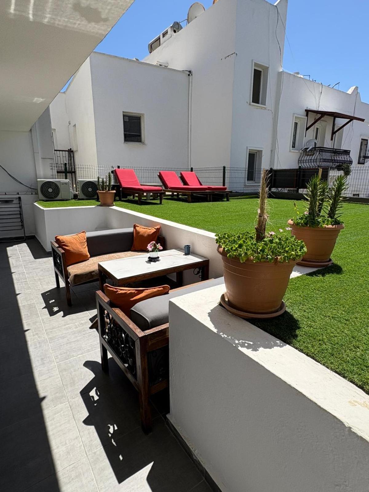 Loca Centre Suites 博德鲁姆 外观 照片